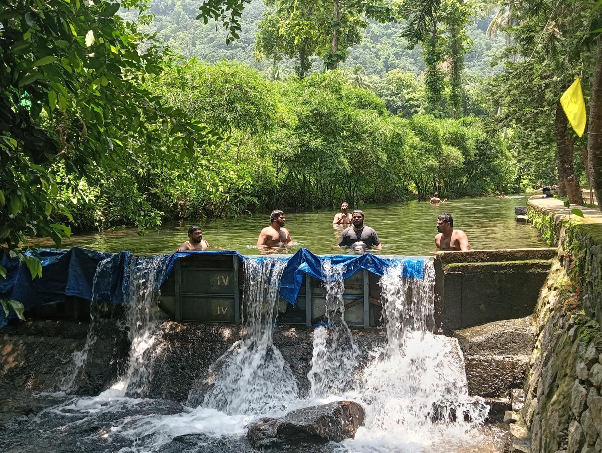 Tharayil Farm Stay Vagamon Bagian luar foto